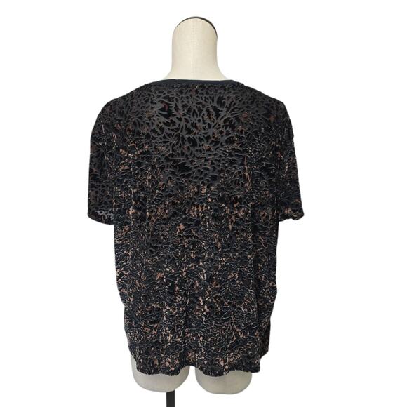 Free People Womens Size XS Short Sleeve Teddy Velvet Burnout T-Shirt Black - Picture 2 of 8